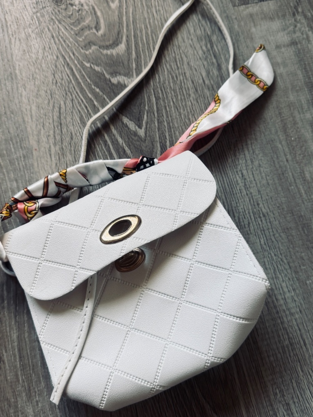 3 purses - Picture 2 of 3
